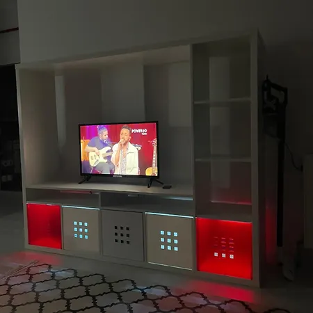 Levent Metro & Nature View *