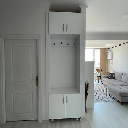 Apartment Levent Metro & Nature View *